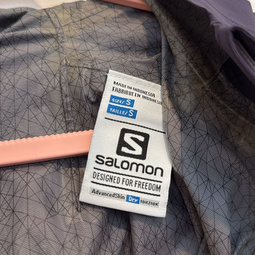 Salomon Women's Lightweight Jacket in Dark Purple - Picture 5 of 9